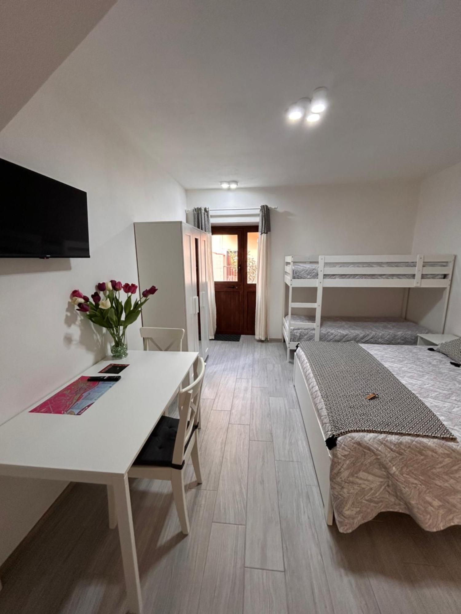 Casa Peppina Appartement SantʼAntìoco Buitenkant foto